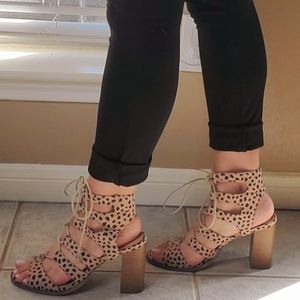 Beautiful Leopard Printed Heels